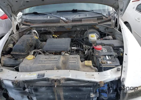 2002 Dodge Dakota Sport from USA, damaged, VIN 1B7HG38N92S567251